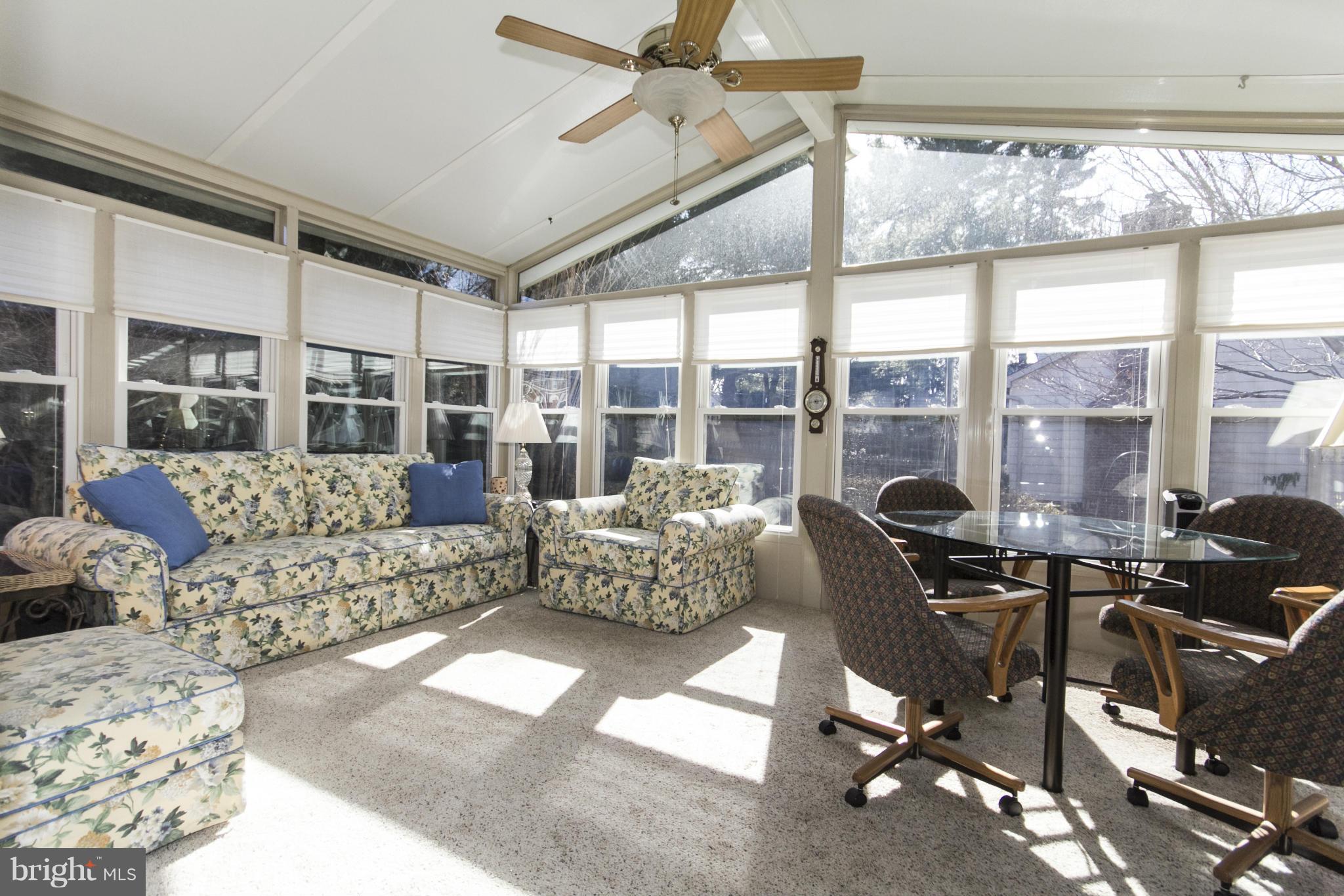 6500 Weymouth Road Baltimore, MD 21212 - Photo 14 of 29 Sunroom