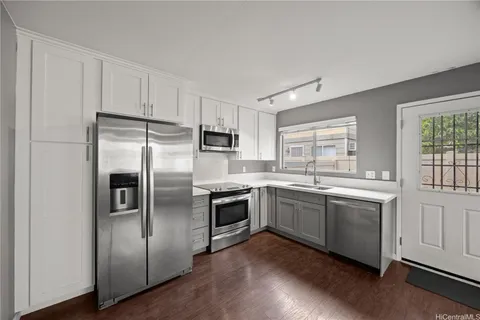 $700,000 | 91-1953 Luahoana Street, Unit 81, Ewa Beach, HI 96706