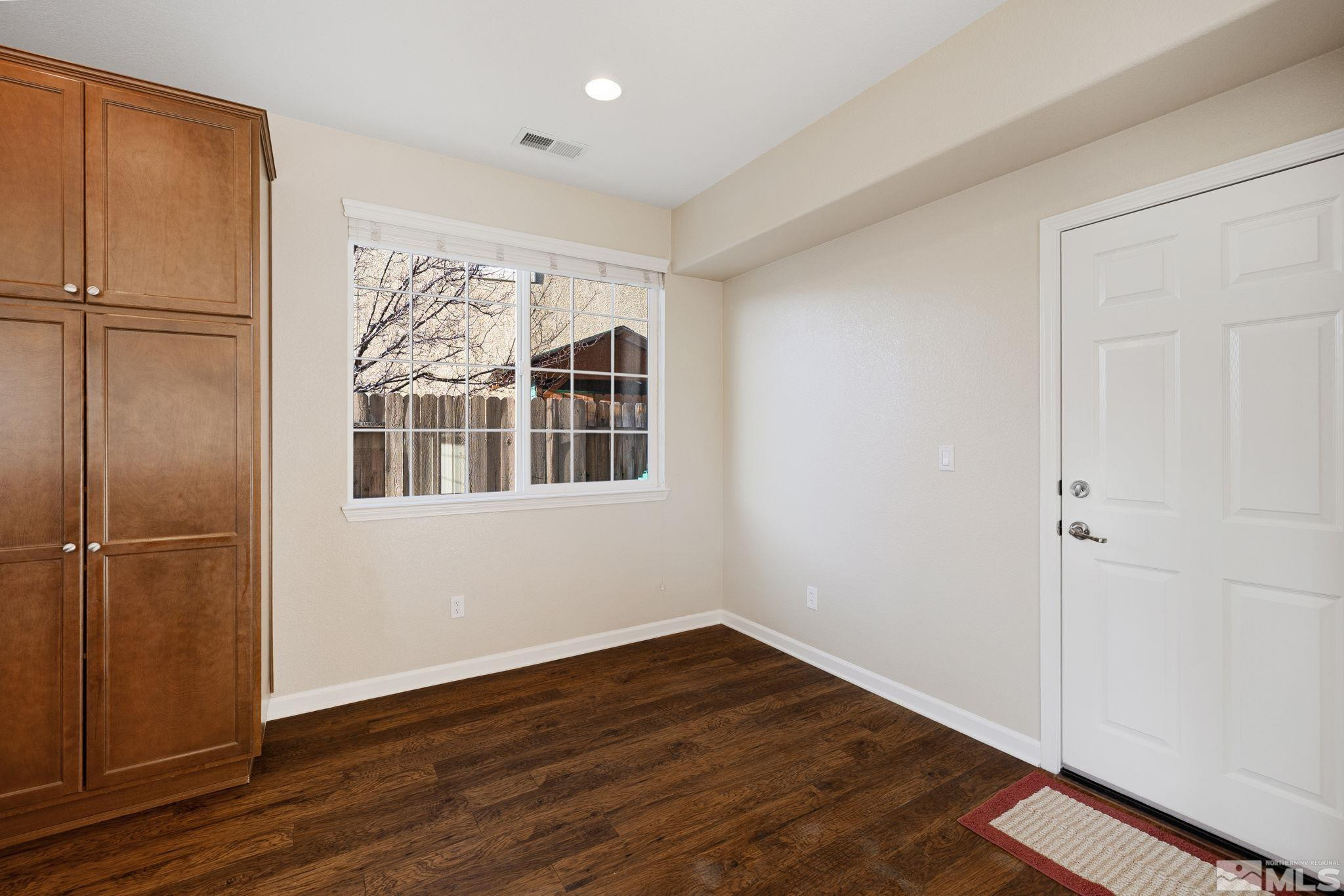 1049 Crown View Drive Reno, NV 89523 - Photo 8 of 32 Photo 8