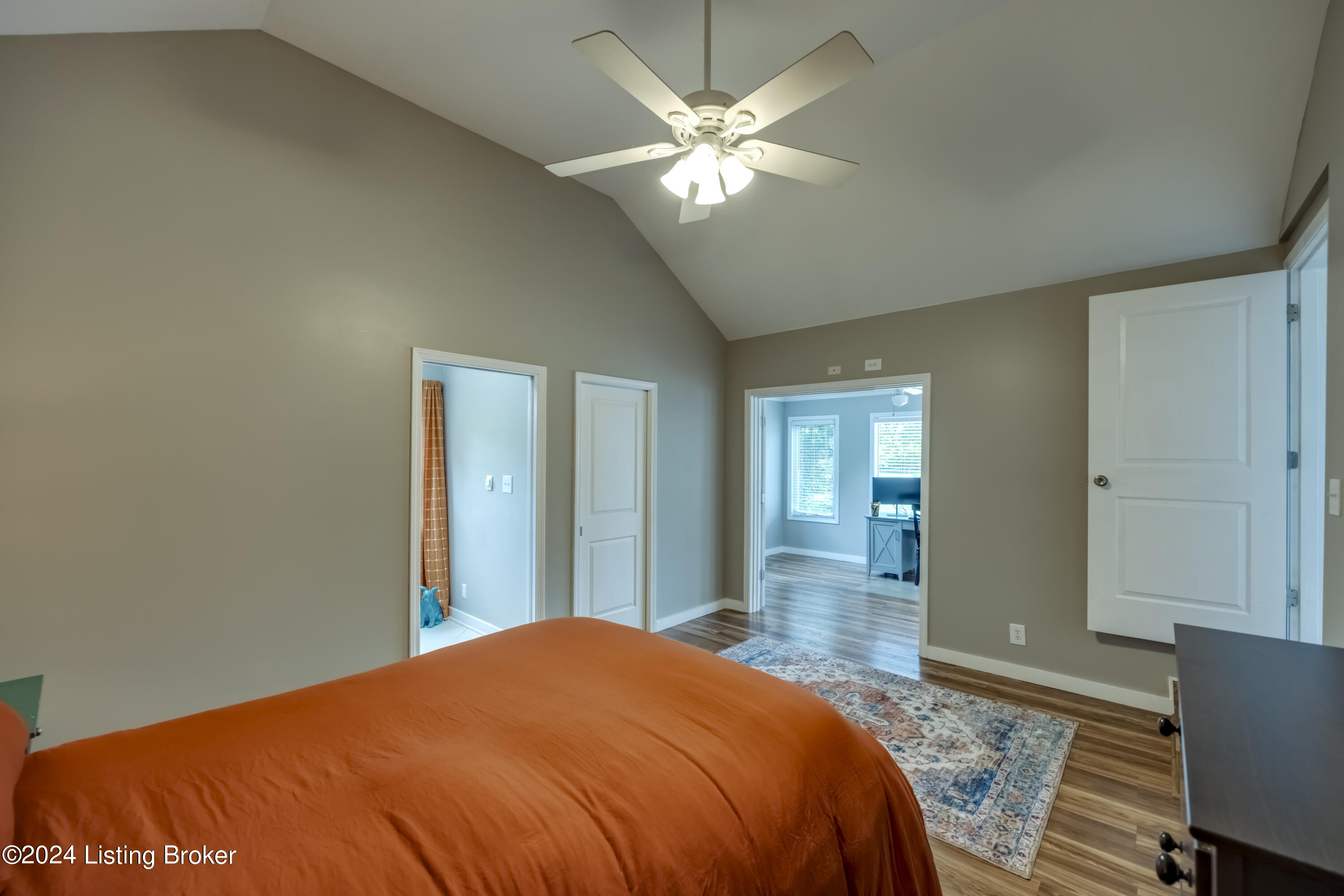 4424 Rudy Lane Louisville, KY 40207 - Photo 39 of 79 2Y0A8066-B