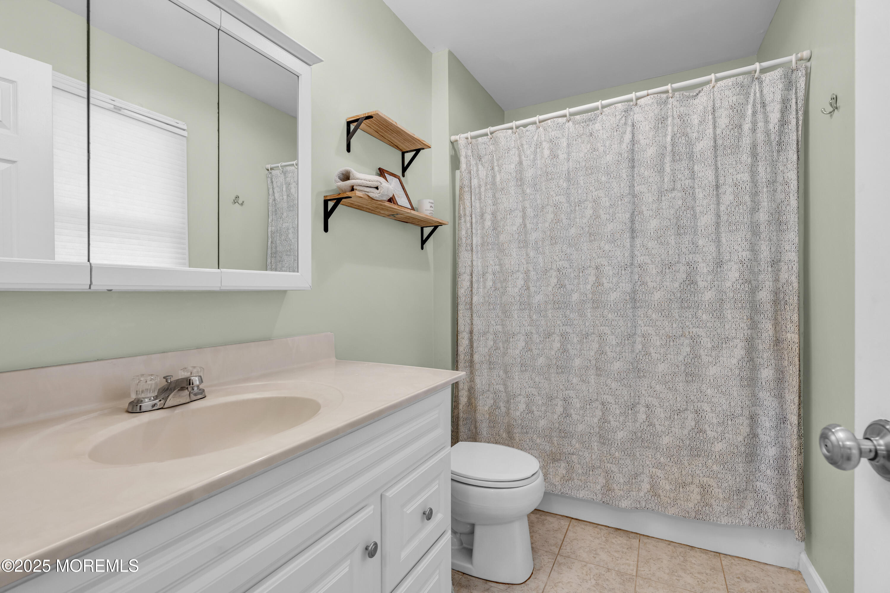 916 Arnold Avenue Point Pleasant, NJ 08742 - Photo 16 of 35 16