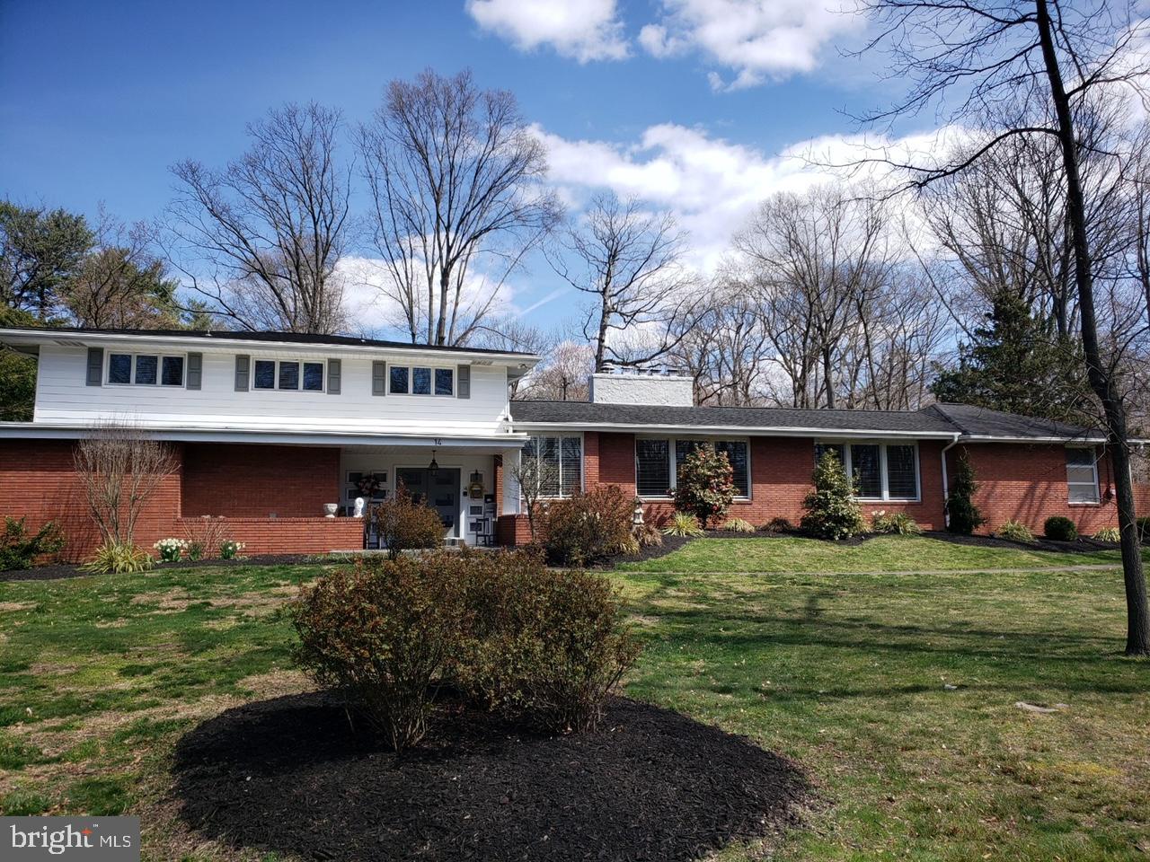 14 Robin Road Moorestown, NJ 08057 - Photo 2 of 40