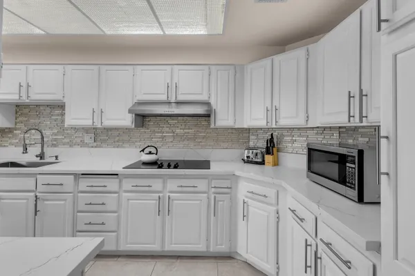 $4,500 | 910 Island Drive, Unit 112, Rancho Mirage, CA 92270