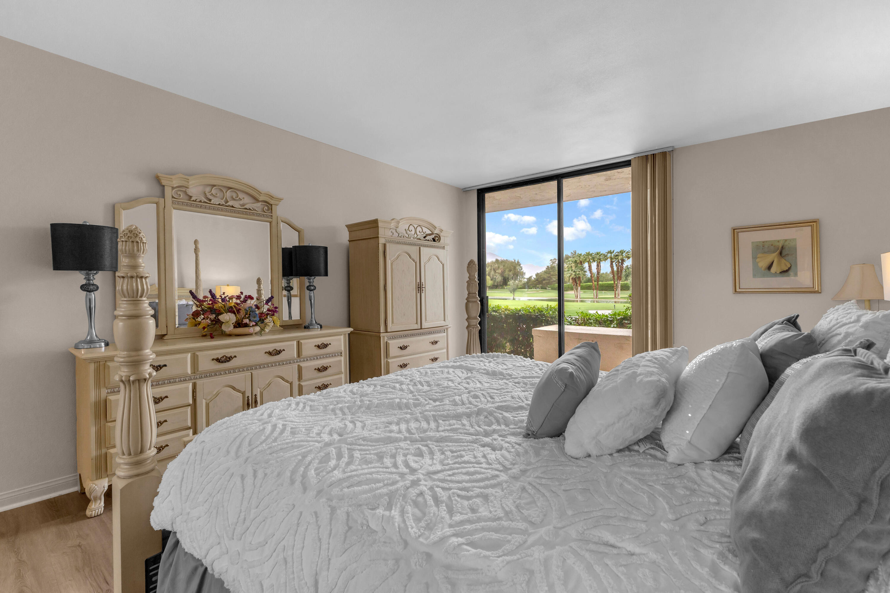 910 Island Drive, Unit 112 Rancho Mirage, CA 92270 - Photo 20 of 47 IMG_5103