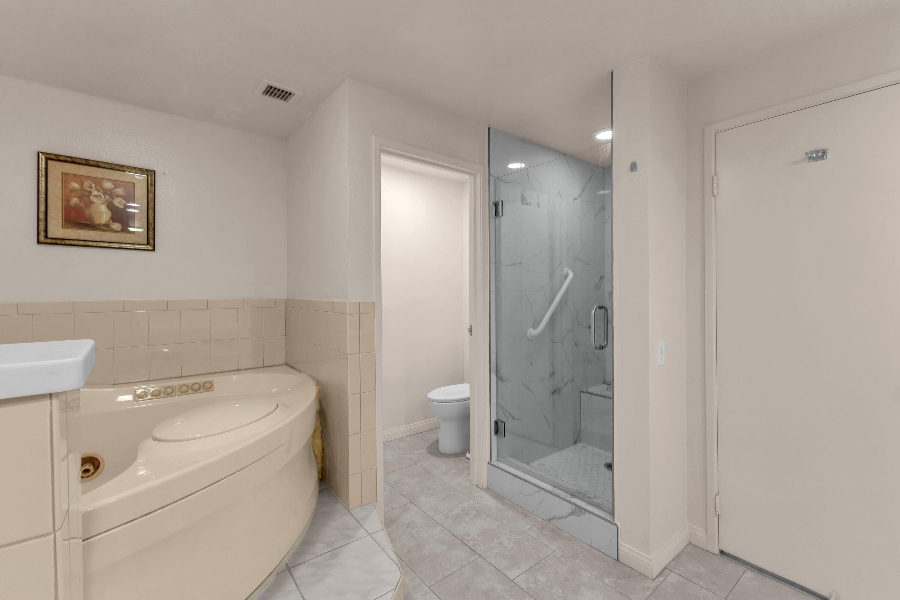 910 Island Drive, Unit 112 Rancho Mirage, CA 92270 - Photo 27 of 47 IMG_5127