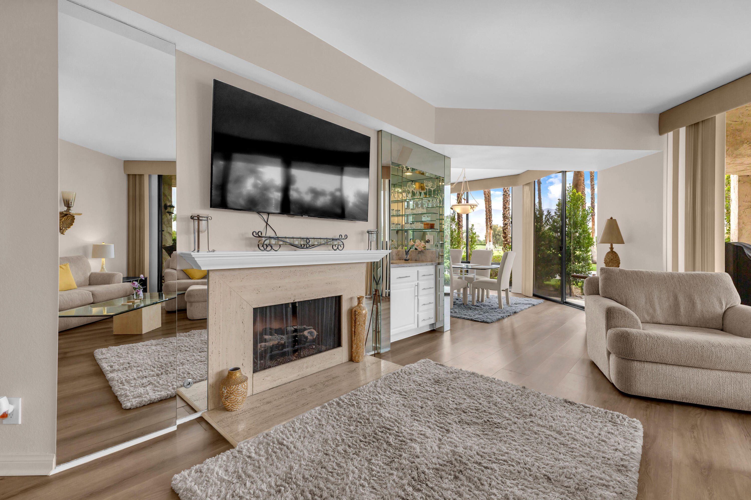 910 Island Drive, Unit 112 Rancho Mirage, CA 92270 - Photo 6 of 47 IMG_5010