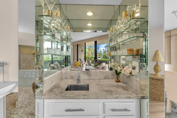 $4,500 | 910 Island Drive, Unit 112, Rancho Mirage, CA 92270