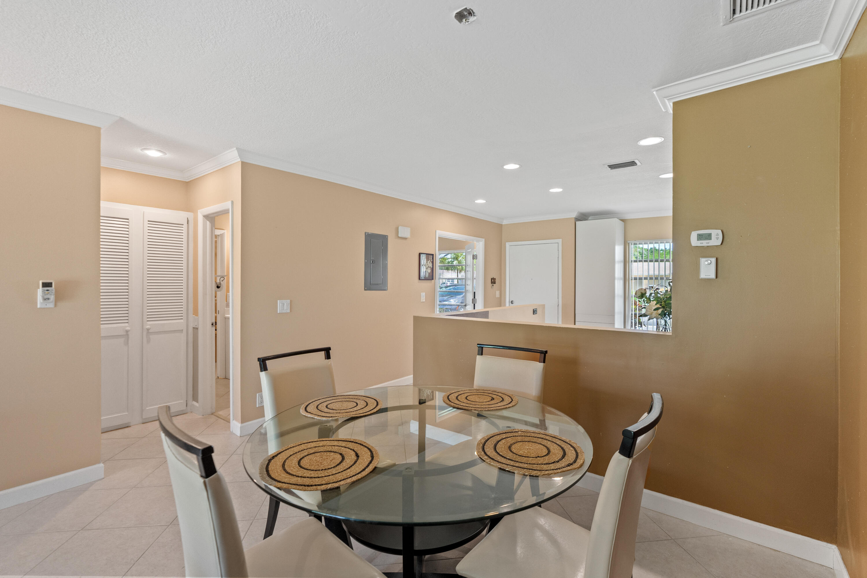 8666 Bella Vista Drive, Unit 111 Boca Raton, FL 33433 - Photo 16 of 44 DSC07803