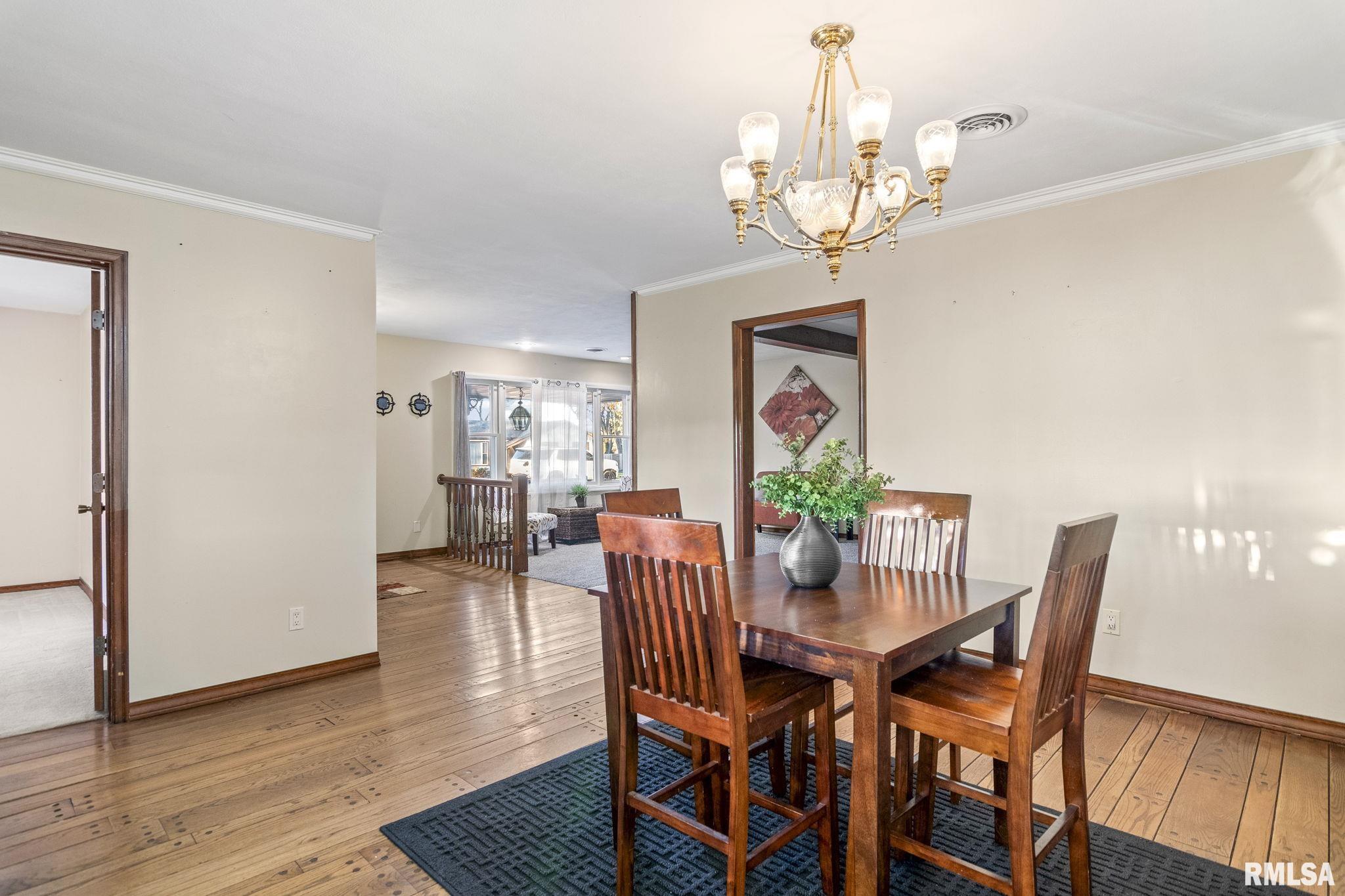 1098 Green Acres Lane Springfield, IL 62707 - Photo 15 of 38 Gallery Image 15