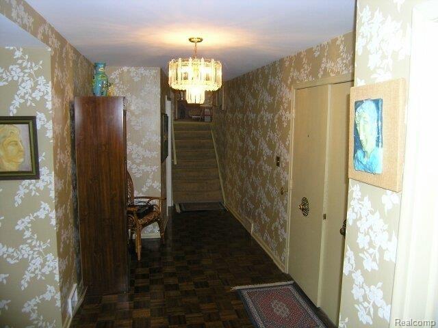 245 Cloverly Road Grosse Pointe, MI 48236 - Photo 15 of 19 Foyer.jpg
