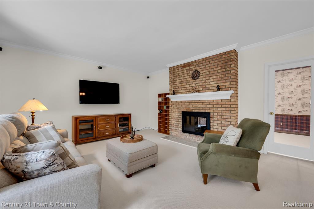 3660 Old Tree Court Rochester Hills, MI 48309 - Photo 13 of 41