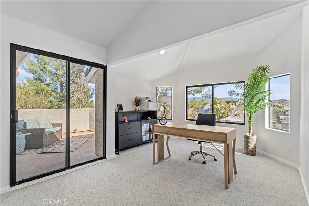 25546 Hardy Place Stevenson Ranch, CA 91381 - Photo 28 of 73