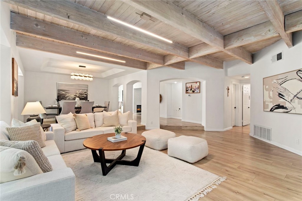 25546 Hardy Place Stevenson Ranch, CA 91381 - Photo 8 of 73