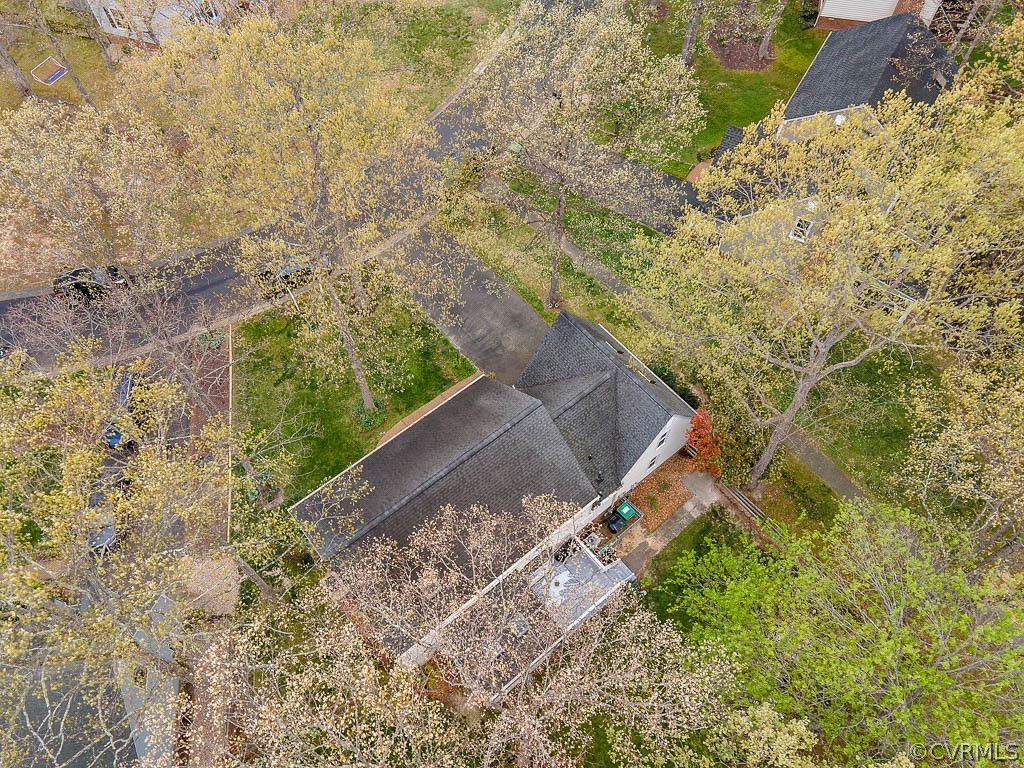 13813 Shadow Ridge Road Midlothian, VA 23112 - Photo 41 of 49 a view of a yard