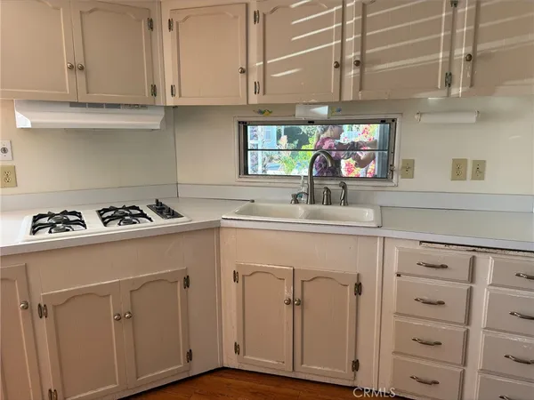 $99,000 | 2550 Pacific Coast Highway, Unit 8, Torrance, CA 90505
