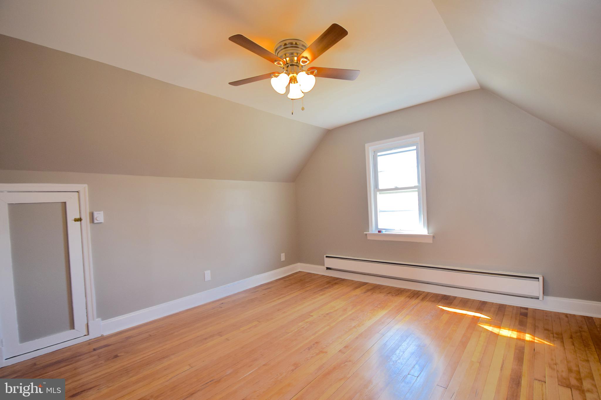 1752 Brookview Road Baltimore, MD 21222 - Photo 24 of 37 Bedroom 3 Upper Level