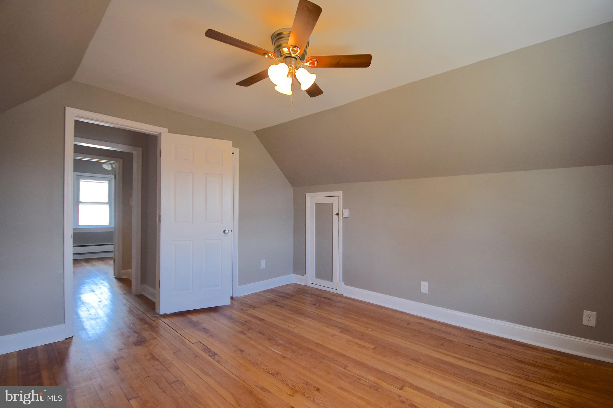 1752 Brookview Road Baltimore, MD 21222 - Photo 25 of 37 Bedroom 3 Upper Level