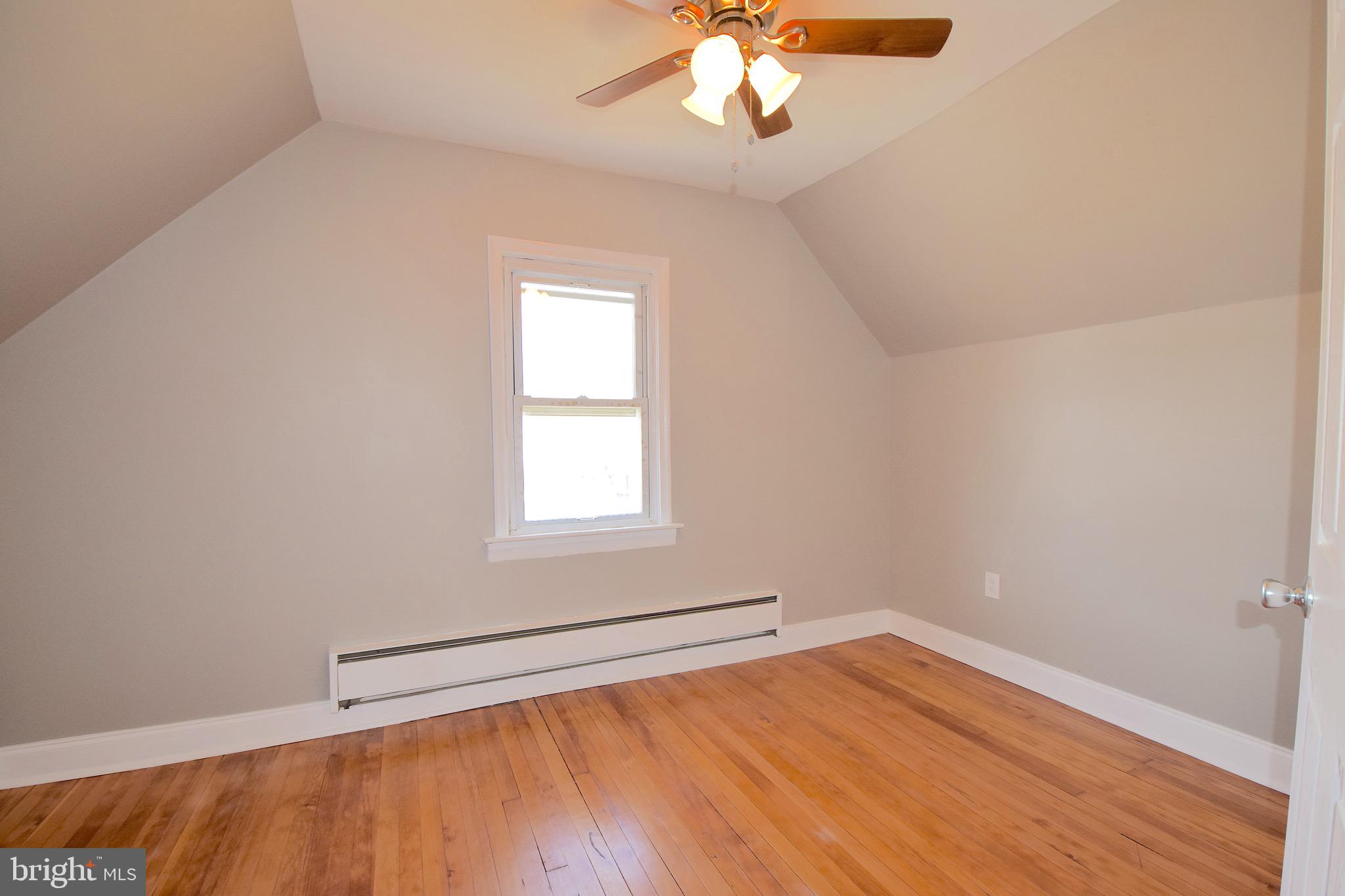 1752 Brookview Road Baltimore, MD 21222 - Photo 29 of 37 Bedroom 4 Upper Level