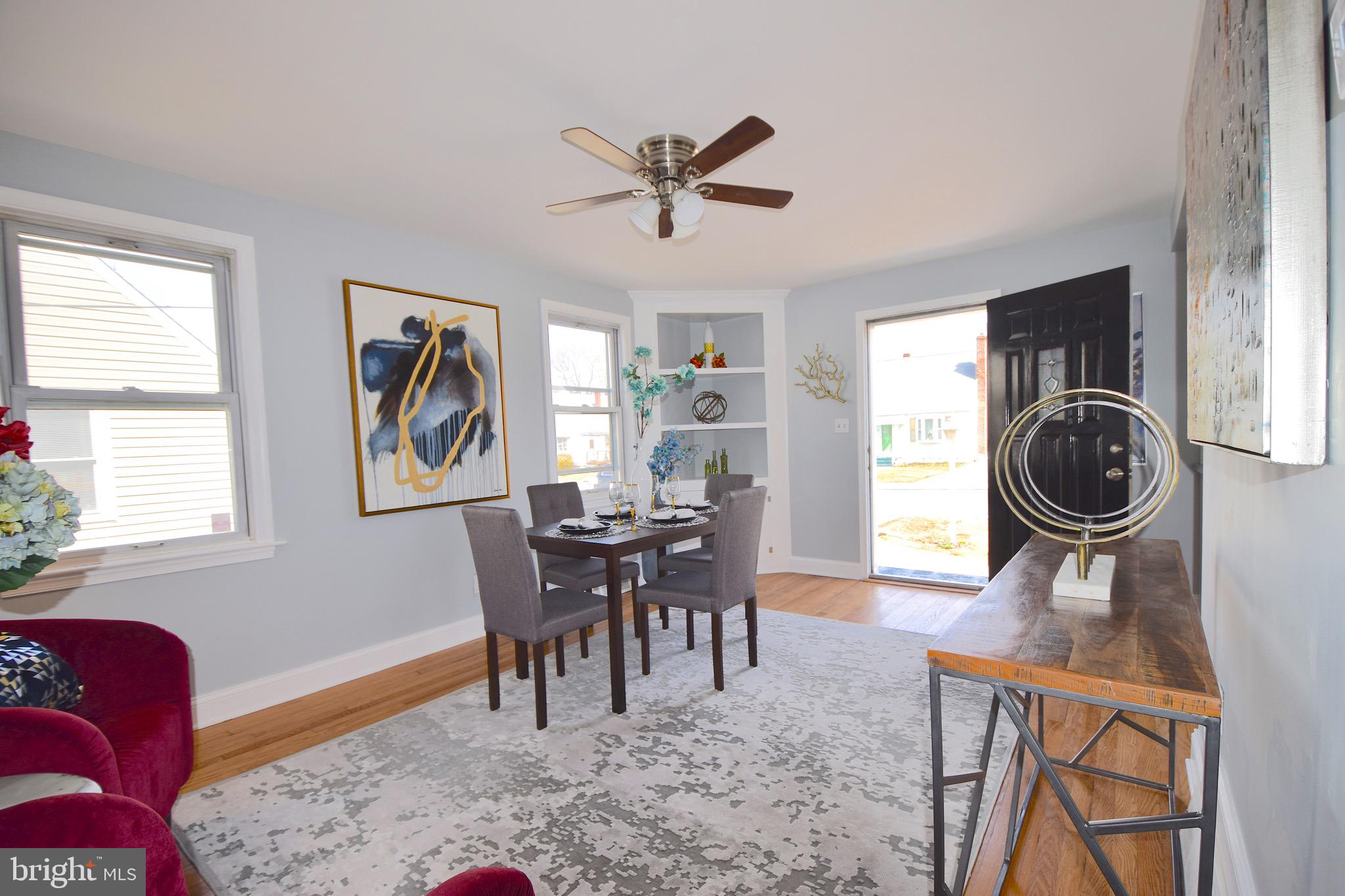 1752 Brookview Road Baltimore, MD 21222 - Photo 4 of 37 Living Room