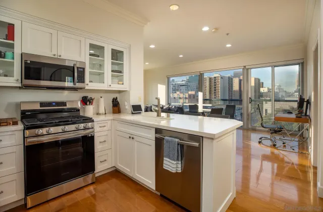 $3,350 | 445 Island Avenue, Unit 605, San Diego, CA 92101