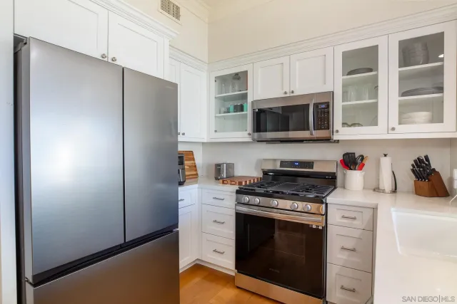 $3,350 | 445 Island Avenue, Unit 605, San Diego, CA 92101