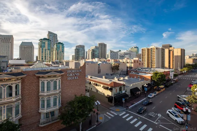 $3,350 | 445 Island Avenue, Unit 605, San Diego, CA 92101