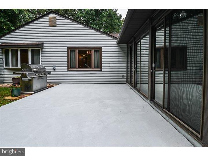 454 New Road Southampton, NJ 08088 - Photo 22 of 25 Patio