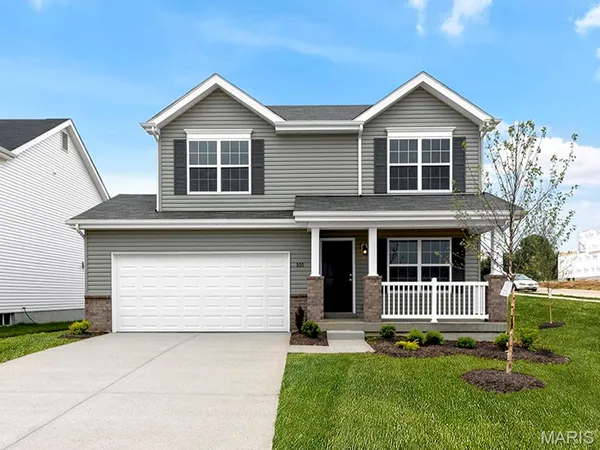 $439,900 | 316 Winding Bluffs Court, Fenton, MO 63026