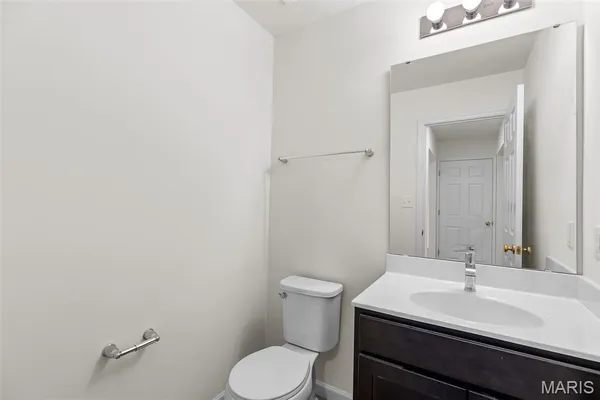 $439,900 | 316 Winding Bluffs Court, Fenton, MO 63026