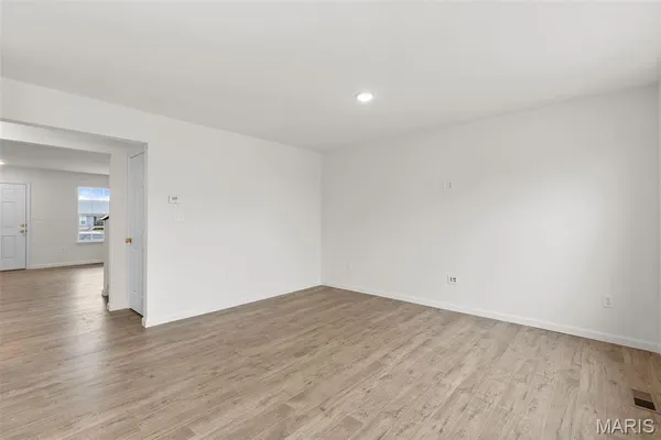 $439,900 | 316 Winding Bluffs Court, Fenton, MO 63026