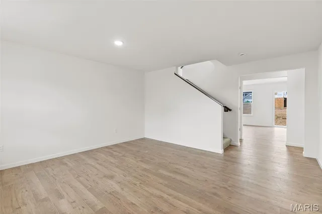 $441,274 | 316 Winding Bluffs Court, Fenton, MO 63026