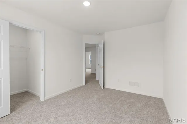 $441,274 | 316 Winding Bluffs Court, Fenton, MO 63026