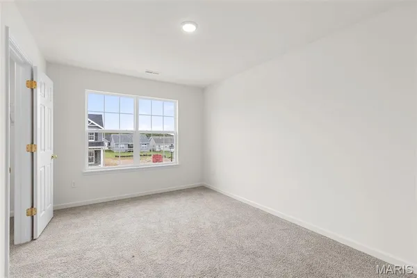 $439,900 | 316 Winding Bluffs Court, Fenton, MO 63026