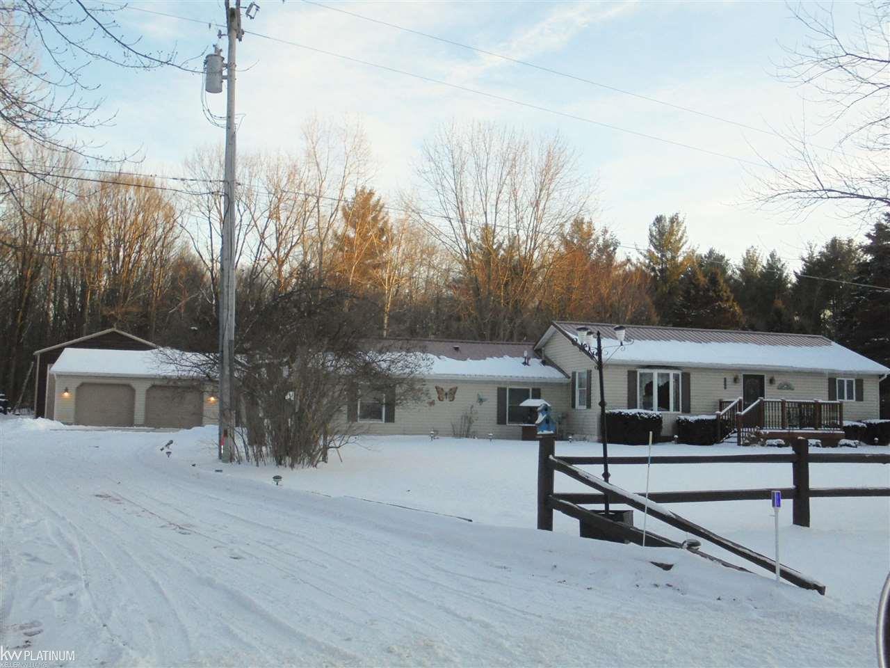 7113 Phillips Road North Street, MI 48049 - Photo 1 of 13 31371206.JPG
