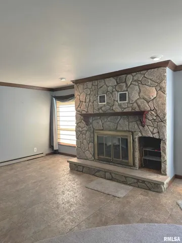 $169,000 | 1216 South 17th Street, Herrin, IL 62948