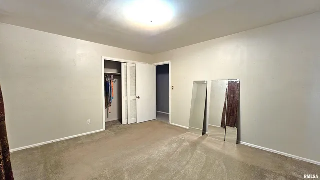 $169,000 | 1216 South 17th Street, Herrin, IL 62948