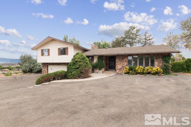 9465 Tomahawk Way Reno, NV 89506 - Photo 1 of 40 Photo 1