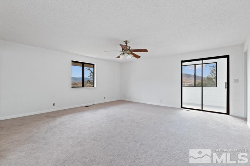 9465 Tomahawk Way Reno, NV 89506 - Photo 17 of 40 Photo 17