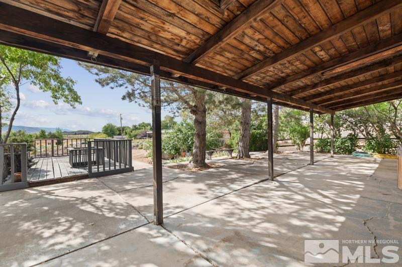 9465 Tomahawk Way Reno, NV 89506 - Photo 24 of 40 Photo 24