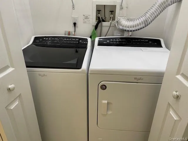 a view of washer and dryer