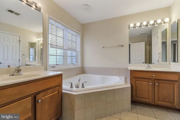 $4,000 | 725 Ridgemont Avenue, Rockville, MD 20850