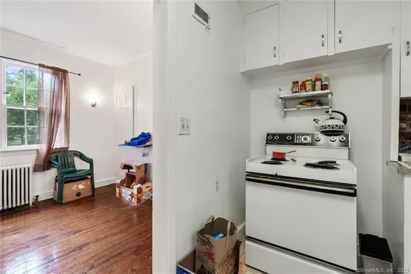 $3,500 | 239 Bradley Street, Unit 2, New Haven, CT 06510