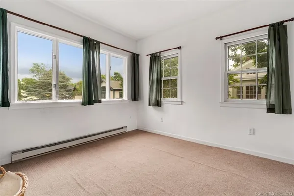 $3,500 | 239 Bradley Street, Unit 2, New Haven, CT 06510
