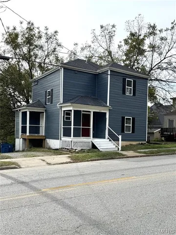 $159,900 | 1613 Broadway, Hannibal, MO 63401