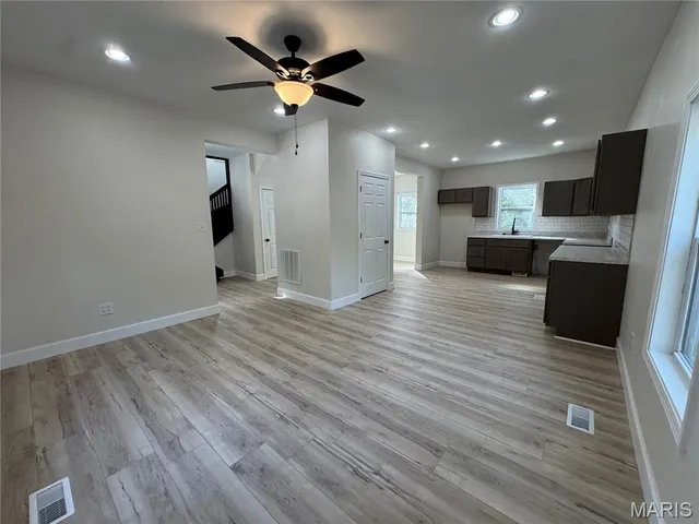 $159,900 | 1613 Broadway, Hannibal, MO 63401