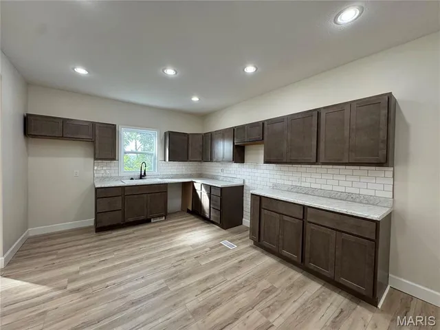 $159,900 | 1613 Broadway, Hannibal, MO 63401