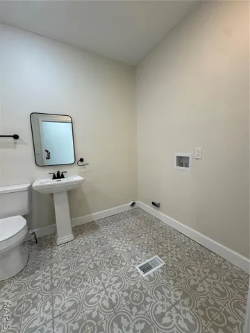 $159,900 | 1613 Broadway, Hannibal, MO 63401