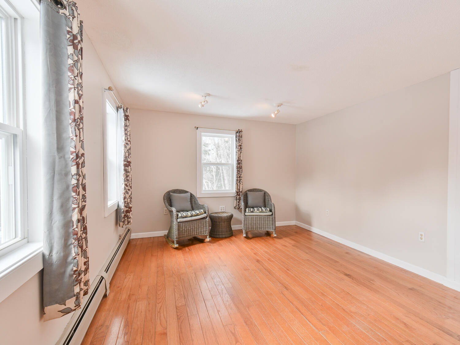 26 Gameston Park Road Ellsworth, ME 04605 - Photo 15 of 49 Living Room