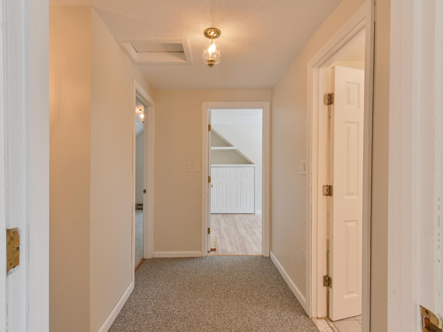 26 Gameston Park Road Ellsworth, ME 04605 - Photo 30 of 49 Second Floor Hallway
