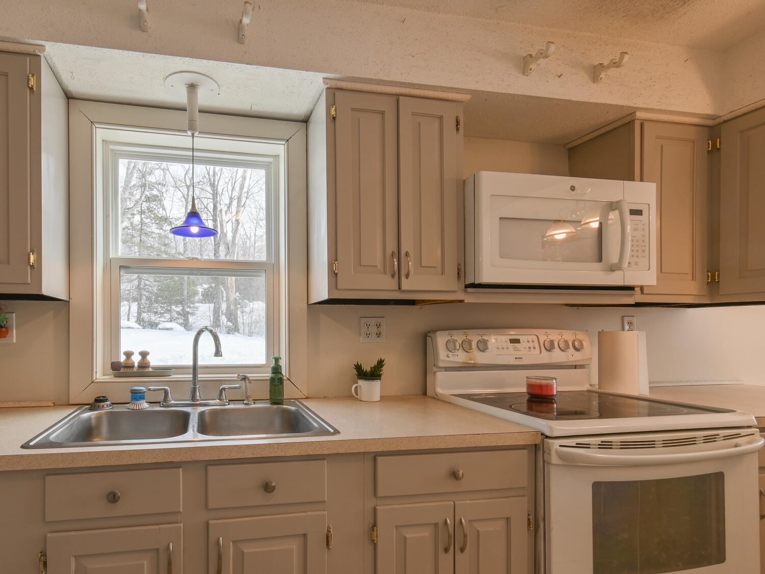 26 Gameston Park Road Ellsworth, ME 04605 - Photo 8 of 49 Kitchen